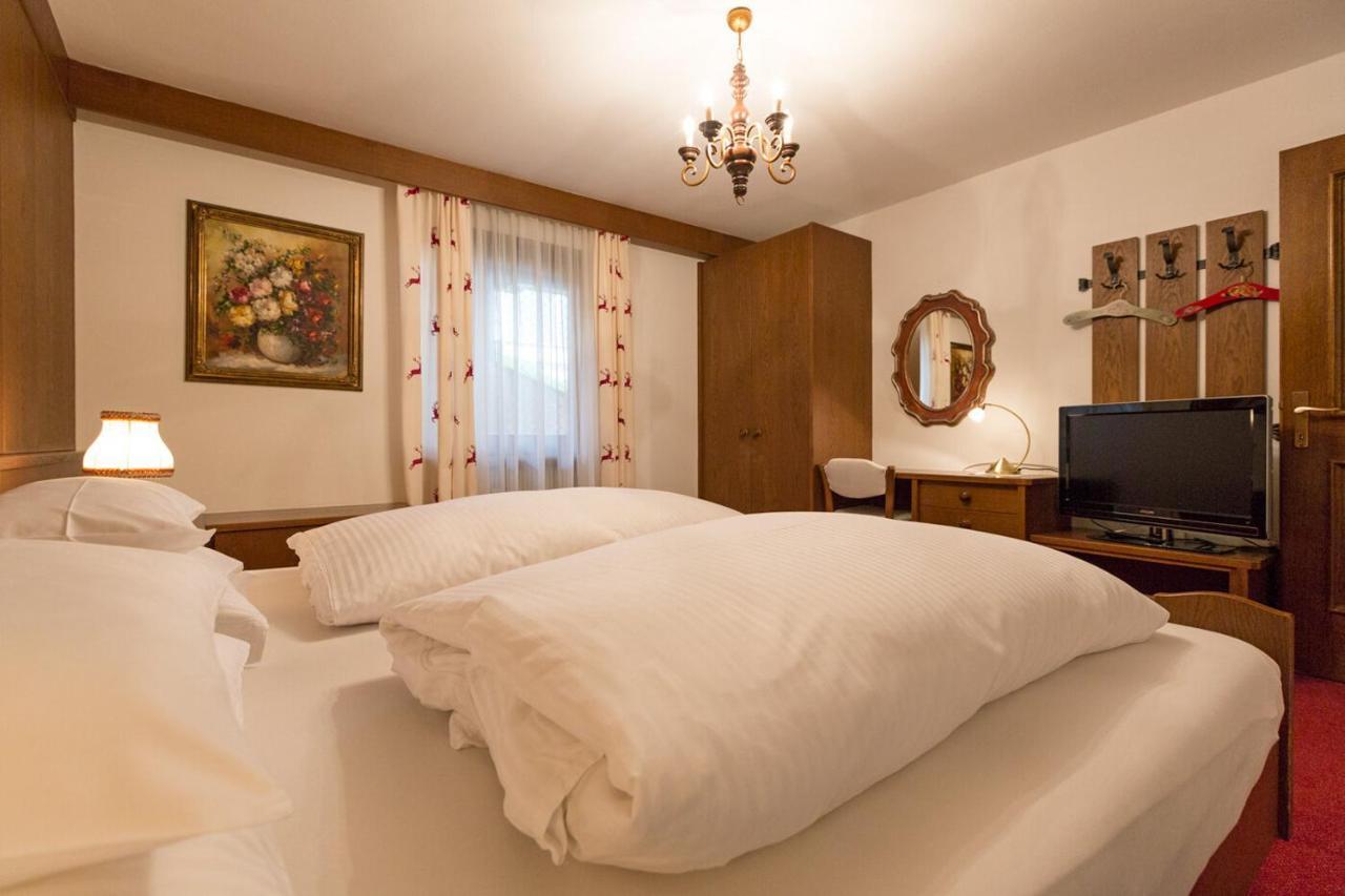 Apartments Meisules โอติเซ ภายนอก รูปภาพ