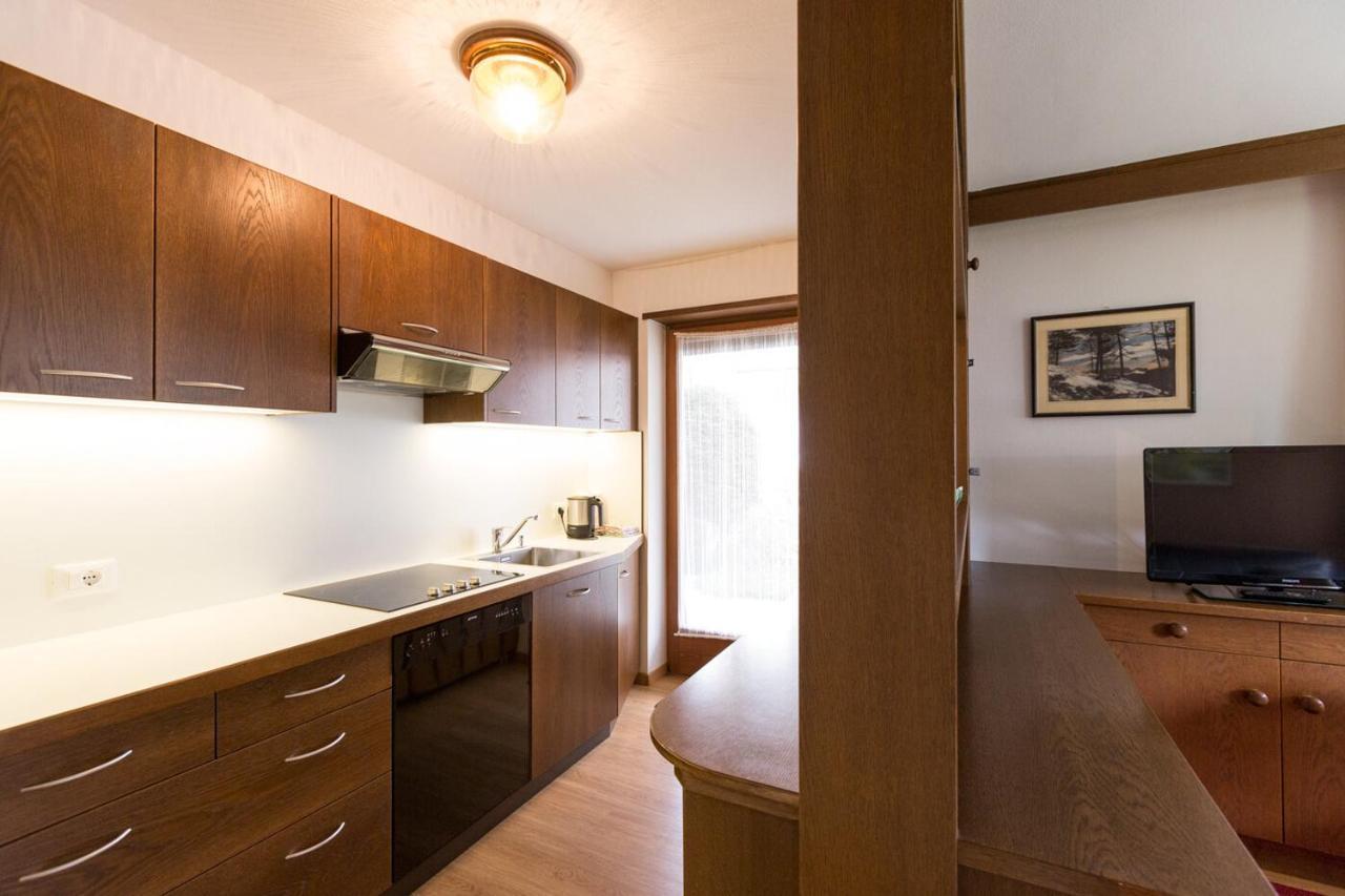 Apartments Meisules โอติเซ ภายนอก รูปภาพ